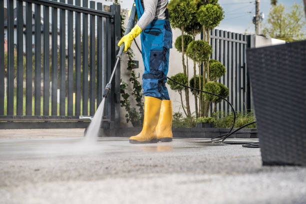 Best Commercial Pressure Washing  in La Mesa, CA